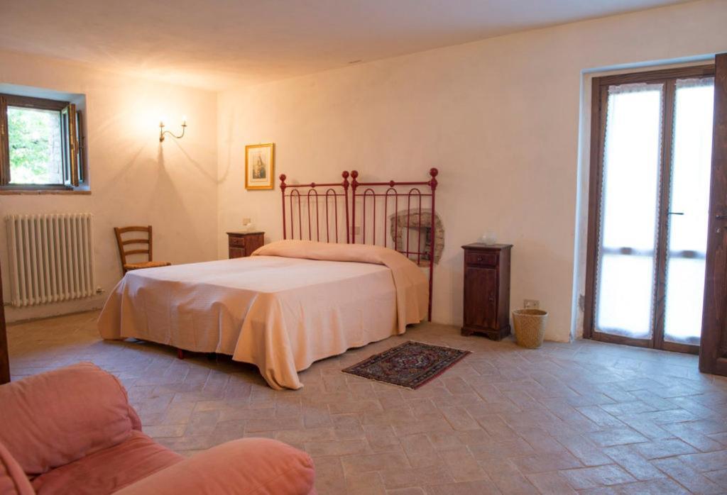 Agriturismo Piano Grande Avigliano Umbro Екстериор снимка