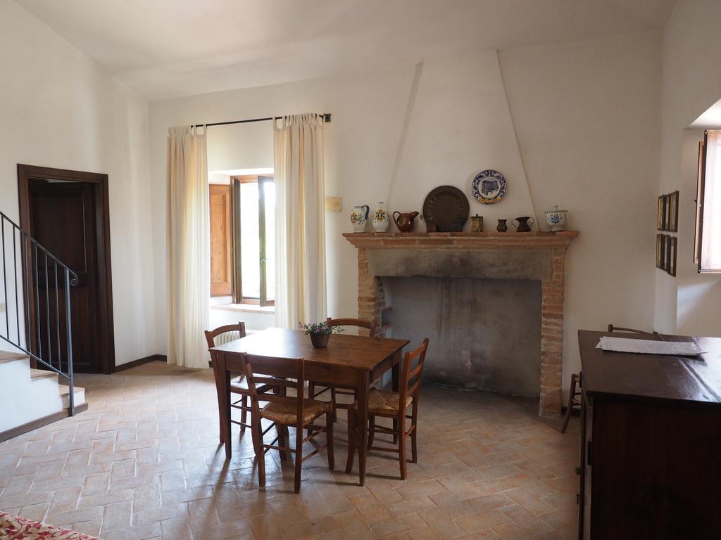 Agriturismo Piano Grande Avigliano Umbro Стая снимка